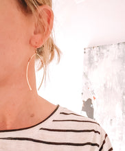 Load image into Gallery viewer, The Wishbone Earrings
