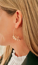 Load image into Gallery viewer, The Florence Hoop Earrings
