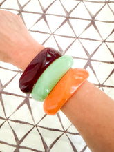 Load image into Gallery viewer, The Acrylic Bangle Bracelets 2
