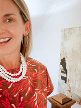 Load image into Gallery viewer, The Classic Gold Hoop Earrings
