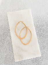 Load image into Gallery viewer, The Oval Hoop Earrings
