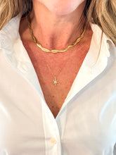 Load image into Gallery viewer, The Aria Necklace
